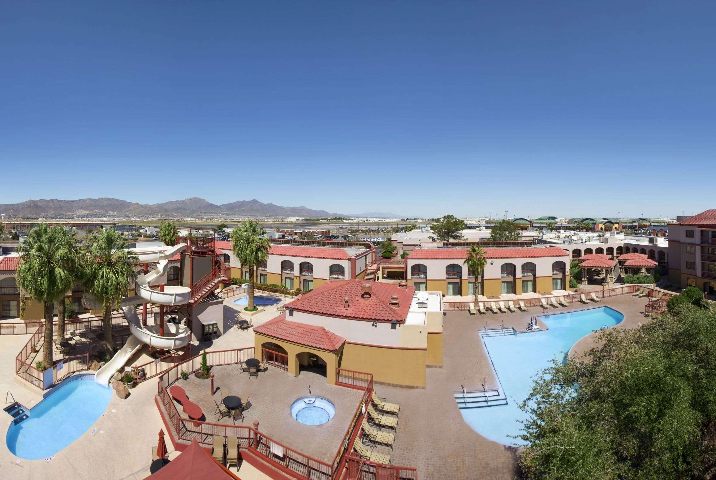 Hotel Wyndham El Paso Airport And Water Park Exterior foto