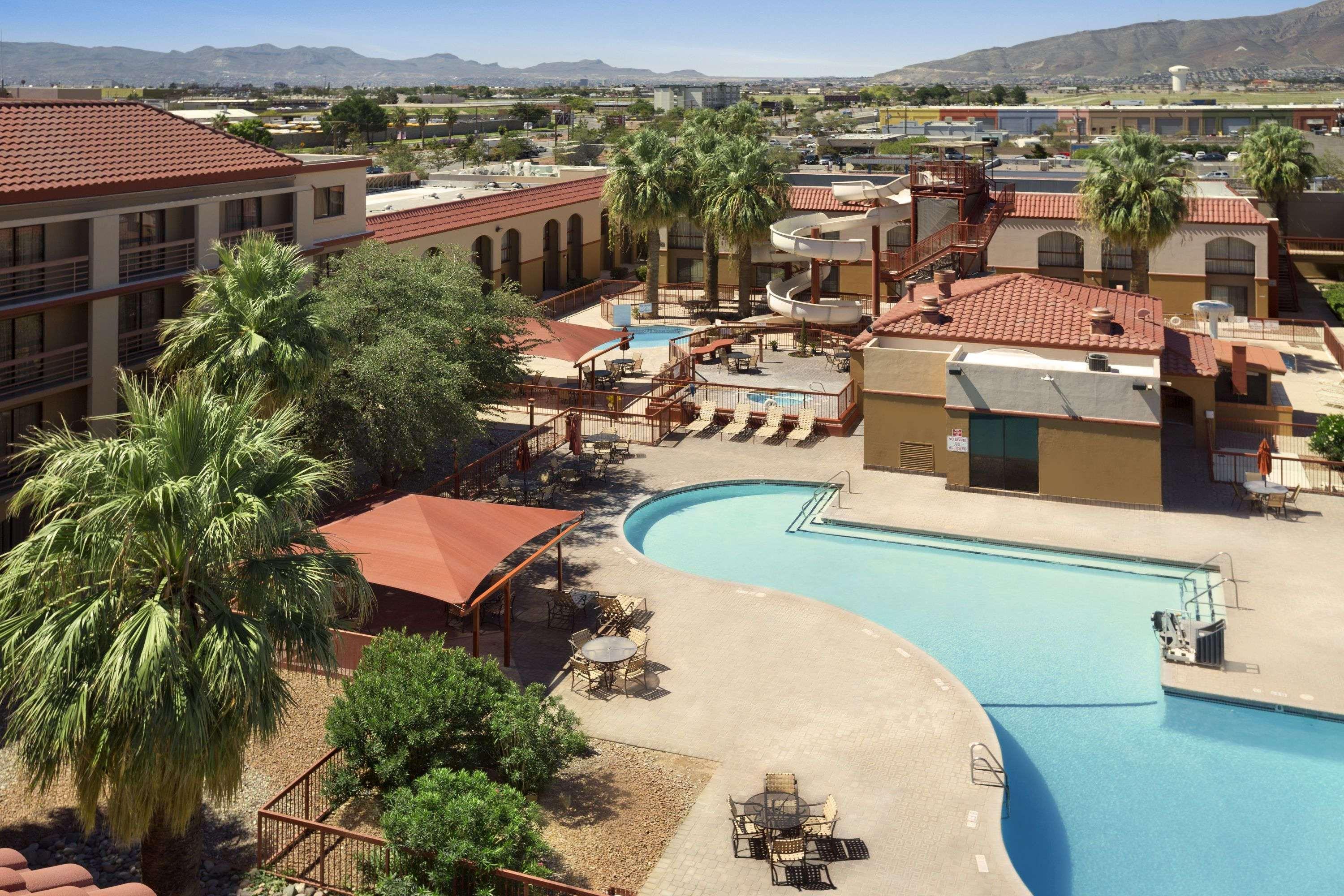 Hotel Wyndham El Paso Airport And Water Park Exterior foto