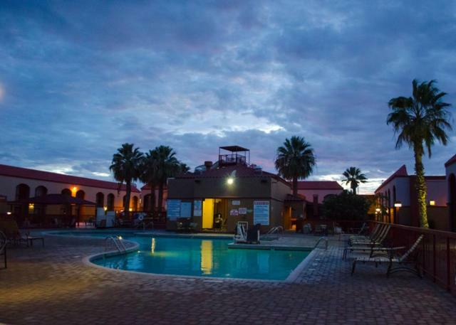 Hotel Wyndham El Paso Airport And Water Park Exterior foto